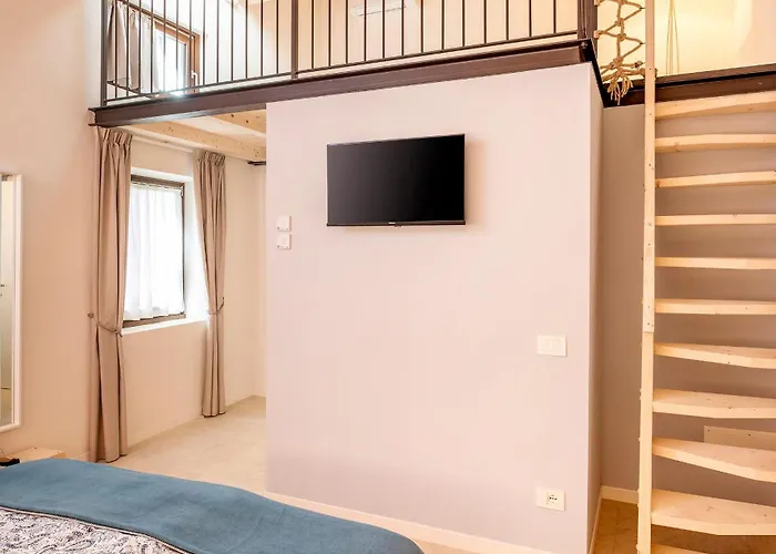 Ca' Del Guasco Apartment